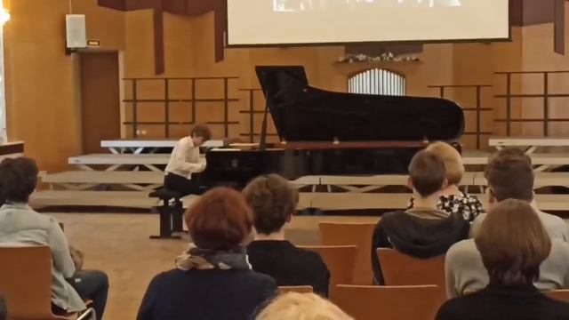 А. Скрябин, Прелюдия опус 11 , номер 3. исп Александр Макашев смотреть онлайн