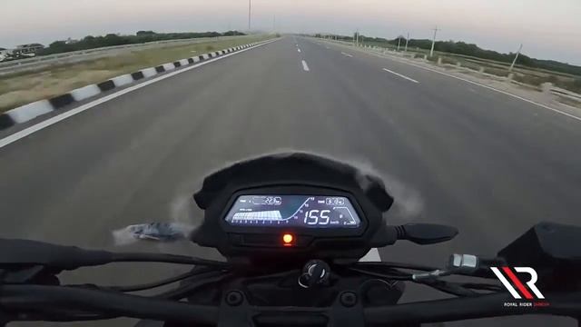Bajaj Dominar 400 максималка