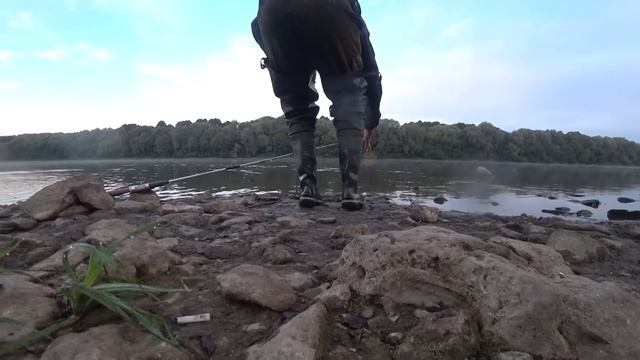 Ловля леща .Эта рыбалка запомнится надолго. смотреть онлайн