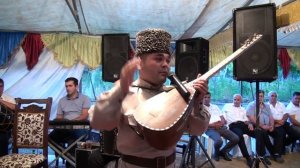 Asiq Elesger Vuqar Mahmud ve Asiq Sahib. Qobustan rayonu Çalov kendi