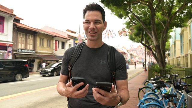 Google Pixel 7 Pro VS iPhone 14 Pro Max VS Xiaomi 12T Pro | Real World Camera Test смотреть онлайн