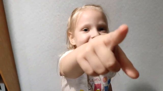 VLOG: У папы два дня рождения /Покупаем и дарим подарки смотреть онлайн