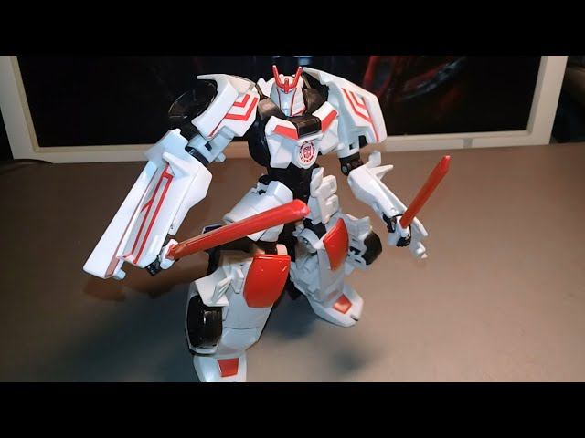 Alpine Strike Drift from Robots in Disguise, Warrior class by Hasbro/Автобот "Альпийский удар" Дрифт смотреть онлайн