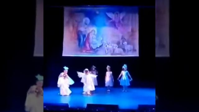 Ангелочки и снежинки встречают Рождество Христова.Д/С "Благовест"2017г смотреть онлайн