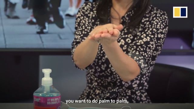 Coronavirus: Doctor explains the proper way to wash your hands and put on a face mask смотреть онлайн