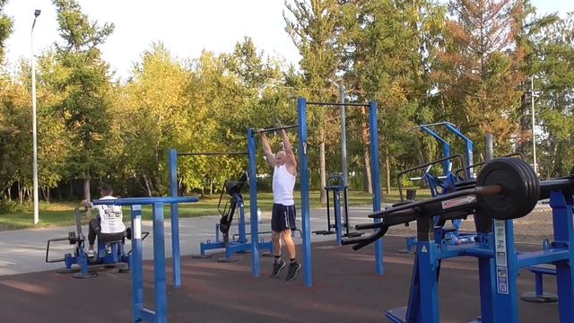 Как тренироваться, когда тебе за 60. Через 10 лет будут видео "когда тебе за 70" смотреть онлайн