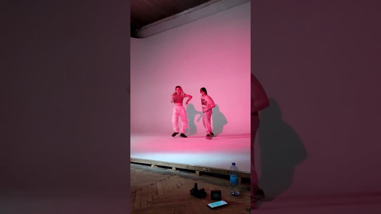 ! BACKSTAGE ! Back For More TXT Ft. Anitta #shorts #TOMORROW_X_TOGETHER #YEONJUN #BackforMore