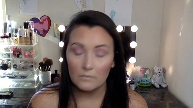 Angel Halloween Makeup Look смотреть онлайн