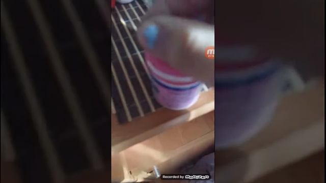 Как и сколько нужно кормить рыбок ????????? смотреть онлайн