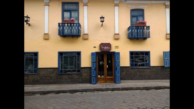 A Tour of Cuenca, Ecuador смотреть онлайн