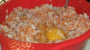 Вкуснейшие ленивые голубцы в томатно-сметанном соусе.