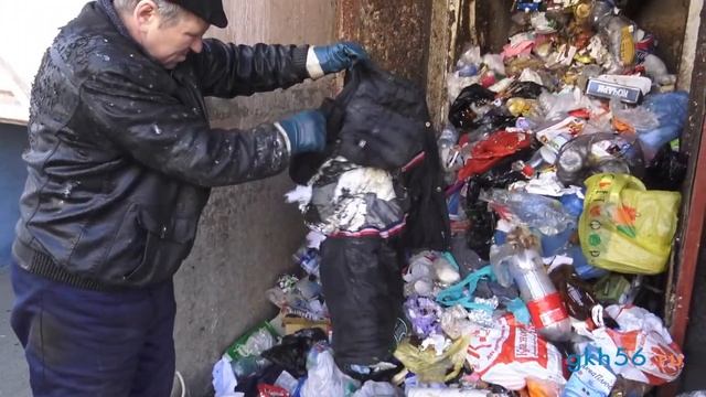 Устранение засора мусоропровода Советская 103 (22 марта 2019) смотреть онлайн