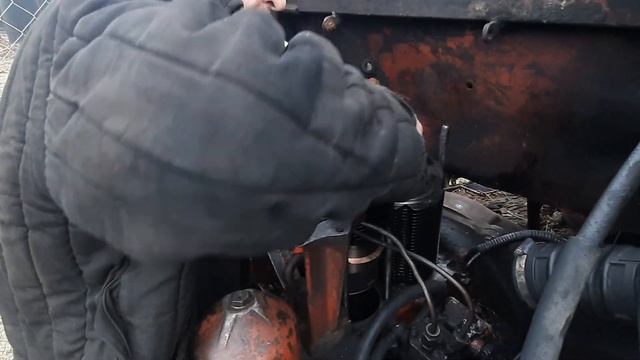 Ремонт трактора т16. Собираем двигатель...