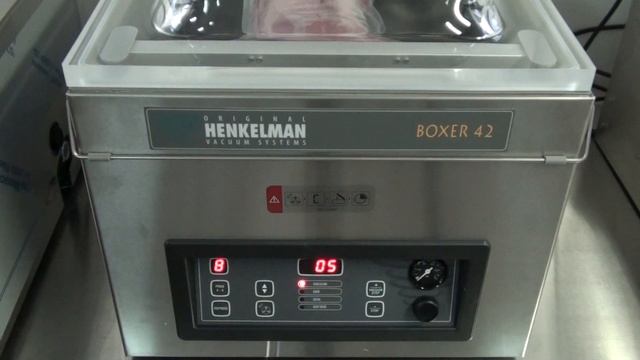 Вакуумная упаковка кролика по 1 шт. в вакуумные пакеты. смотреть онлайн
