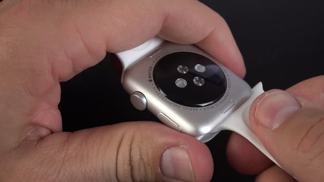 Apple Watch Sport (38mm & 42mm): Unboxing & Demo