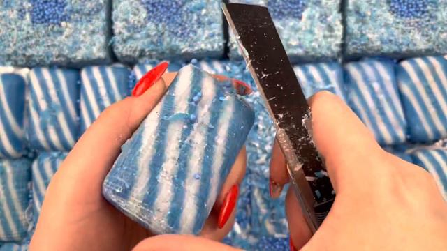 Very satisfying video 💙 Crushing soap foam boxes 💙 Soap plates 💙 Clay cracking 💙 ASMR no talking 💙 смотреть онлайн