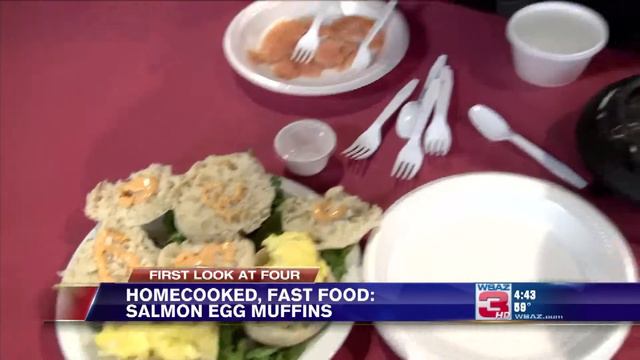 WSAZ First Look at Four - Salmon Egg Muffins смотреть онлайн