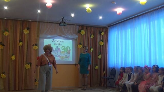 Старшая группа.8 марта. Карлсон прилетел. смотреть онлайн