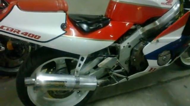 HONDA CBR 400 RR NC 23 1989 смотреть онлайн