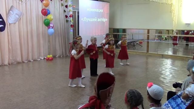 танец с ложками смотреть онлайн