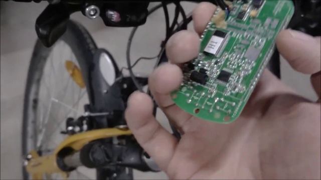 Залило водой электровелосипед.