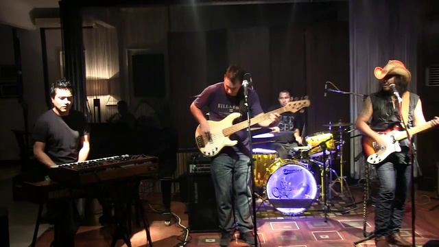 Gugun Blues Shelter ft. Indra Lesmana - Chevrolet @ Mostly Jazz 06/04/12 [HD] смотреть онлайн