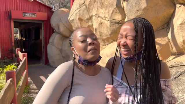 GOLD REEF CITY VLOG WITH THE GIRLS! смотреть онлайн