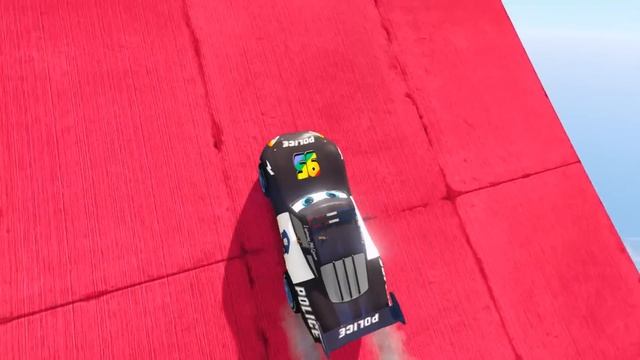 Police Car Lamborghini vs Police Mc.Queen Car in GTA 5 mods - Which is best? смотреть онлайн