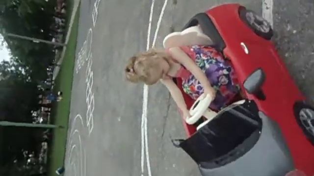 Peg Perego FIAT 500 Children's Riding Vehicle смотреть онлайн