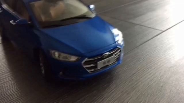 Hyundai Elantra Test 3 (Stop Motion) смотреть онлайн