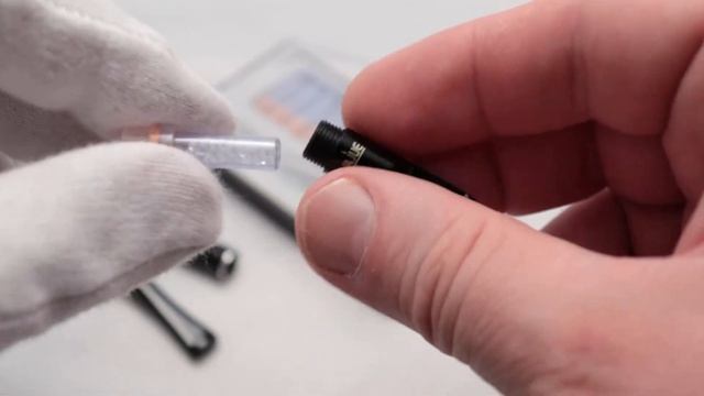 Мундштук с фильтром для сигарет и самокруток размером "Queen size" и диаметром 8-9мм смотреть онлайн