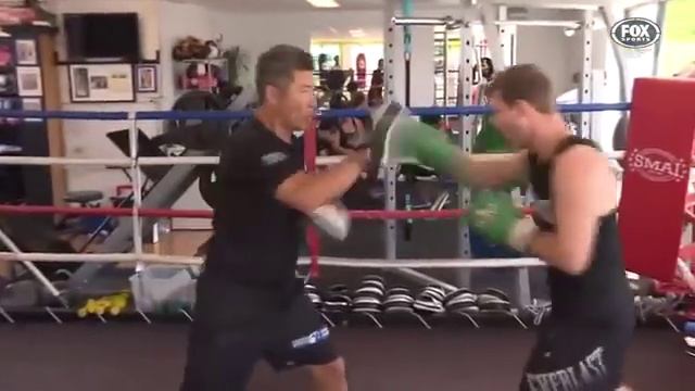 World Champion Conditioning & Strength Padwork Trainer - Jeff Horn w Dundee Kim смотреть онлайн