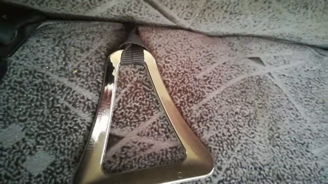 На Ниве теряется петля откидывания заднего сидения смотреть онлайн