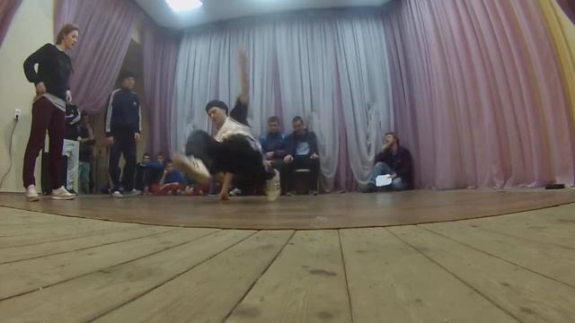 Kate & Gleb vs One player смотреть онлайн