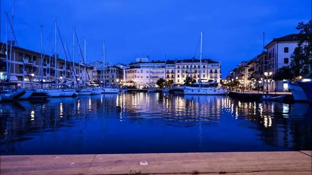 Vivaldi - Mandoline Concerto in C смотреть онлайн