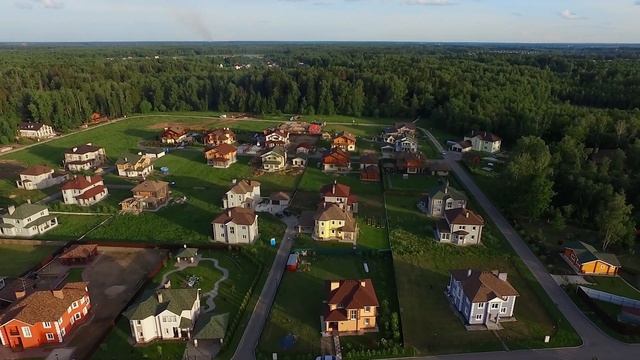 Коттеджный поселок Лесная рапсодия 1,2. 2016 год. смотреть онлайн