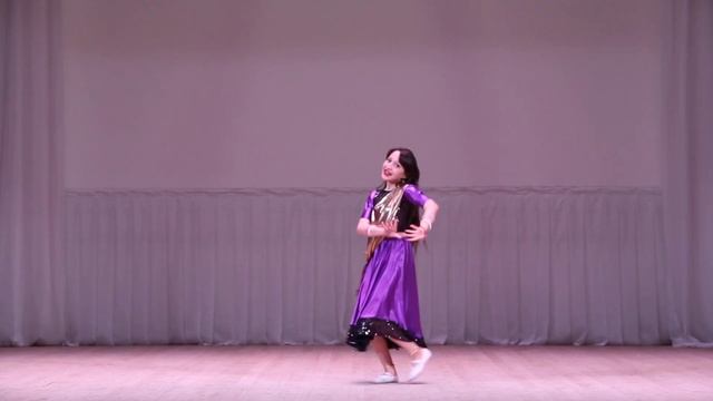 Индийский танец "Мани-мани" смотреть онлайн