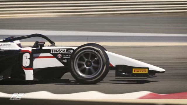 The Ultimate Guide... To Formula 2 смотреть онлайн