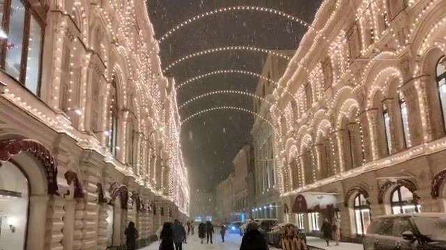 Кто угадает, куда мы едем тому приз. На промыслы в центр Москвы. смотреть онлайн