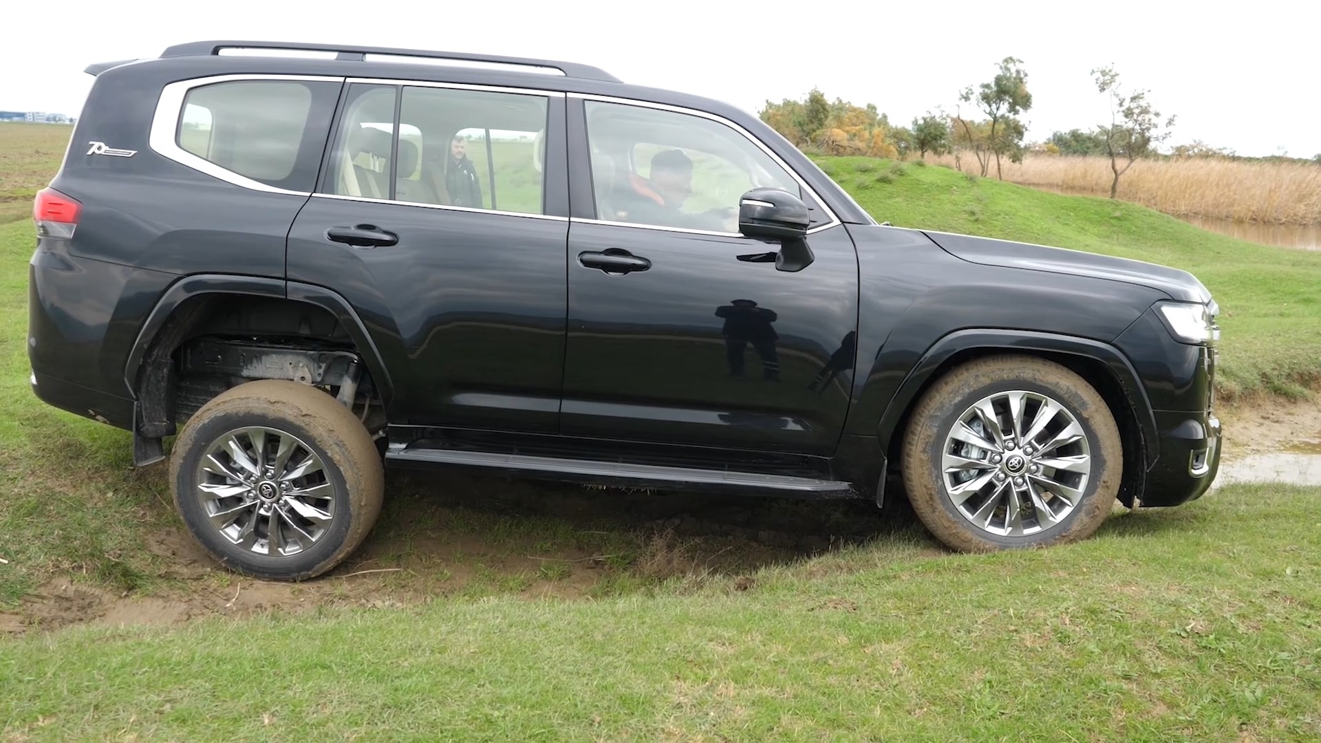 ФИНАЛ! теперь КРУЗАК видел ВСЁ! Российская реальность для Toyota Land Cruiser 300! Авто энергетик. смотреть онлайн