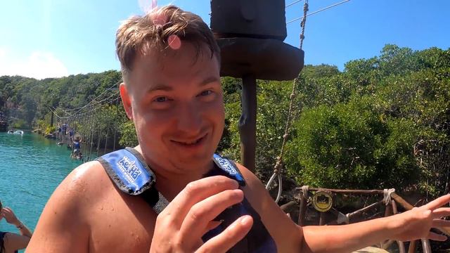 🇲🇽UN DIA en XEL-HA - EL MEJOR PARQUE de XCARET? | 🇷🇺RUSOS REACCIONAN a XEL-HA MÉXICO 2022 смотреть онлайн