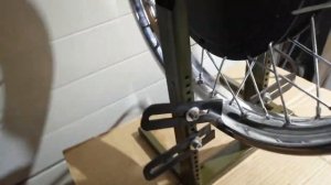 Самодельный станок для правки-балансировки мотоциклетных и велосипедных спицованных  колес