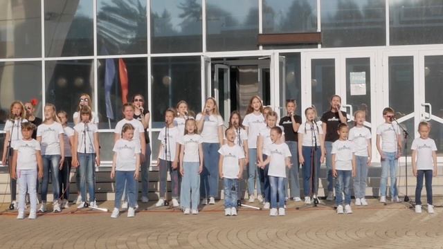 03 Погибшие за Родину - Студия И (Музыка Е. Крылатов, слова E. Евтушенко) смотреть онлайн