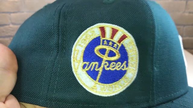 New Era EXCLUSIVE 59FIFTY MLB NEW YORK YANKEES WS 1962 DARK GREEN/CARDINAL UNDERBRIM обзор бейсболк смотреть онлайн