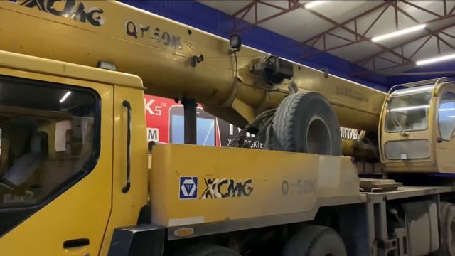 Zoomlion или XCMG ? Обзор двух автокранов смотреть онлайн