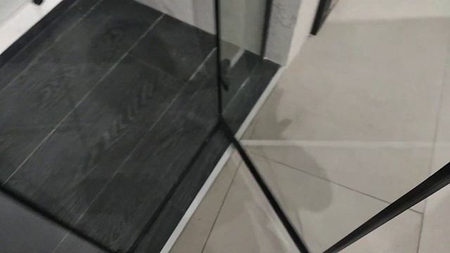 Devit UP FEN2110BR душевая кабина черный мат квадрат смотреть онлайн