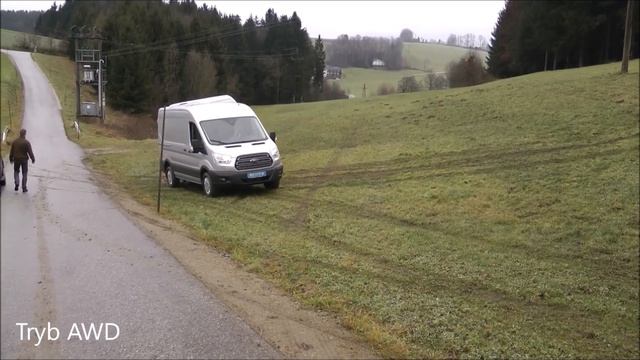 Test mokrej trawy : VW Crafter 4x4 OA - Ford Transit AWD смотреть онлайн