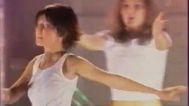 t.A.T.u. - "Нас не догонят" | Zolotoy Gramofon (2001) смотреть онлайн