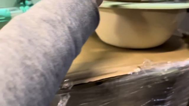 СВЕТОФОР ? ТОВАРЫ ВЫНОСЯТ ТЕЛЕЖКАМИ ? ОБЗОР МАГАЗИНА ДЕКАБРЬ 2023 смотреть онлайн