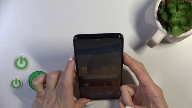 How to Change the Lock Screen Wallpapers on OPPO A77s смотреть онлайн